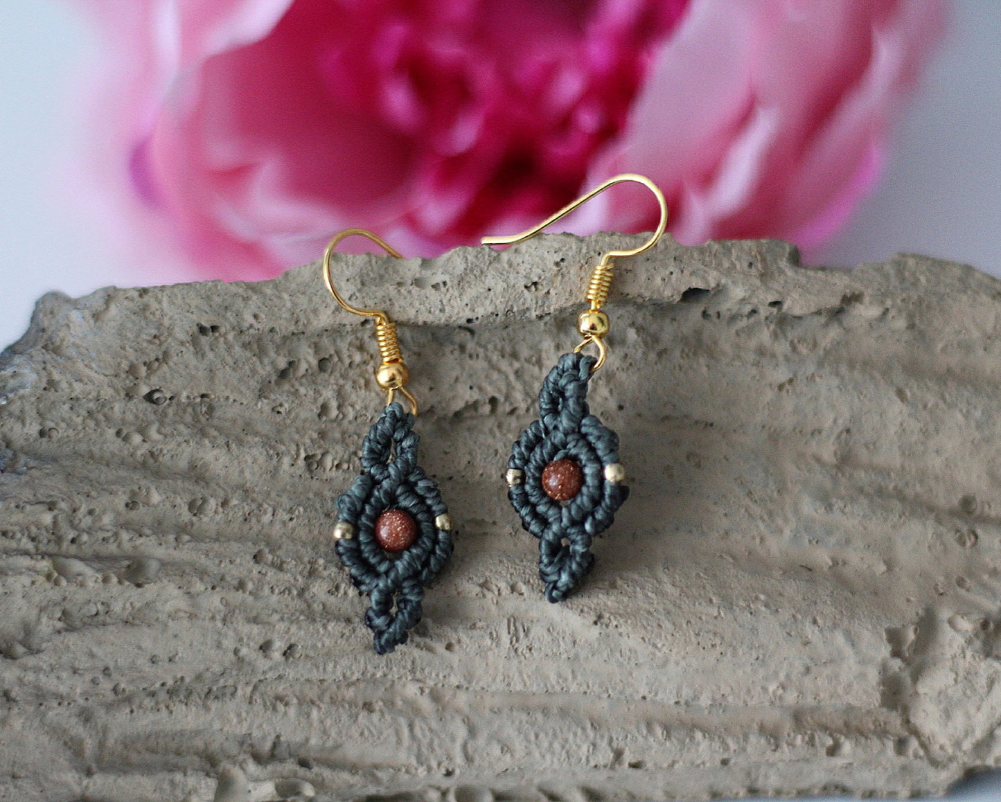 Makramee Ohrringe mit Halbedelsteinperle