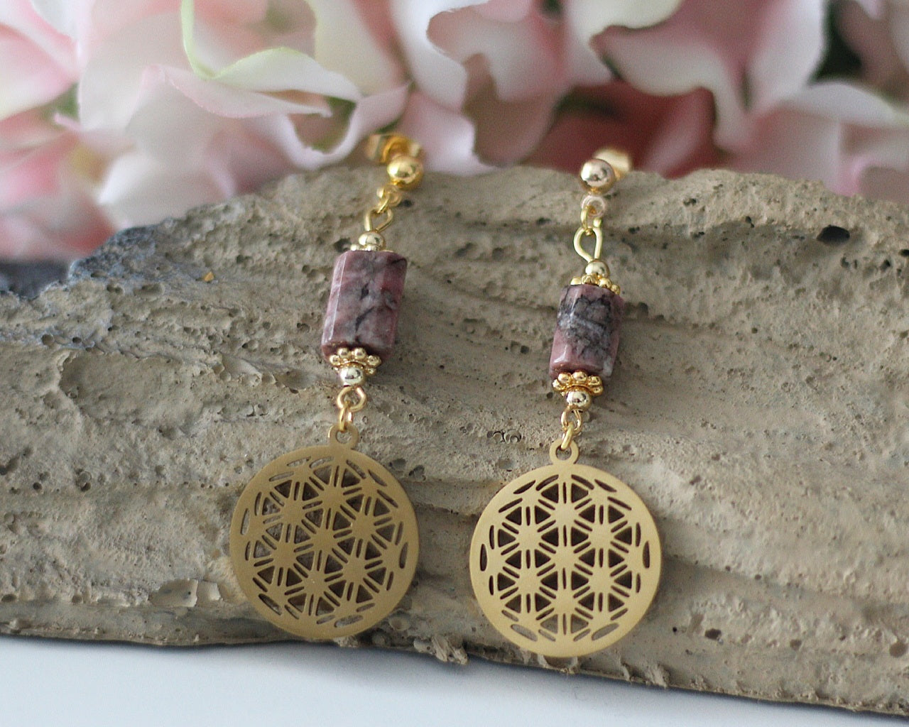 Hängeohrringe Lebensblume mit Naturstein