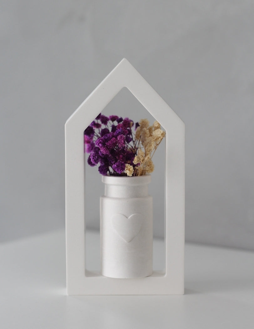 Raysin "Haus mit Herzvase"
