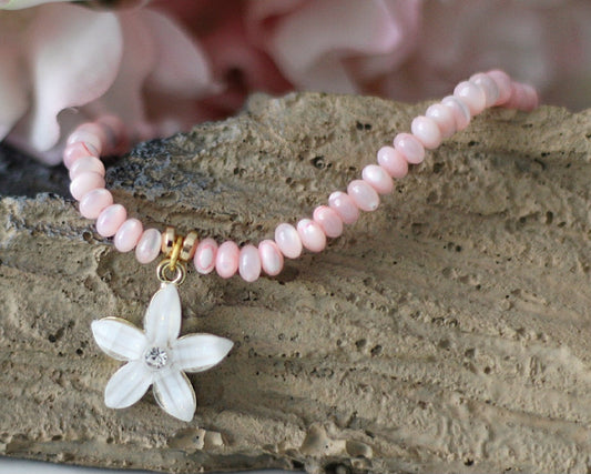 Perlenarmband Blume