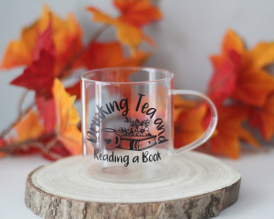 Kaffeetasse "Drinking Tea"