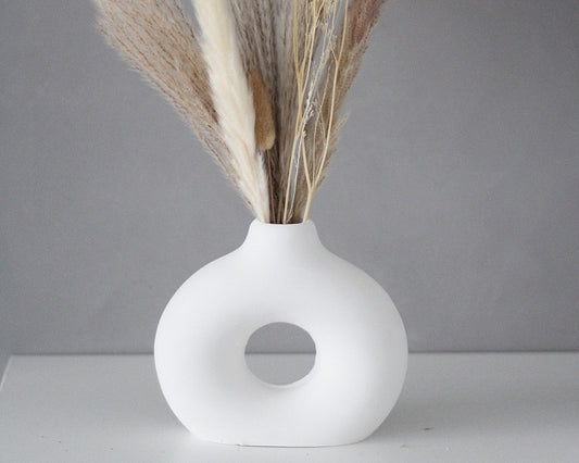 Raysin Donut Vase