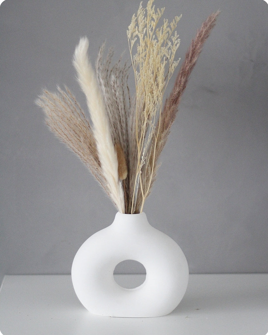 Raysin Donut Vase