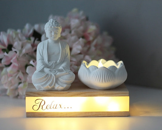 Raysin Teelichthalter / Leuchtdeko Lotus mit Buddha